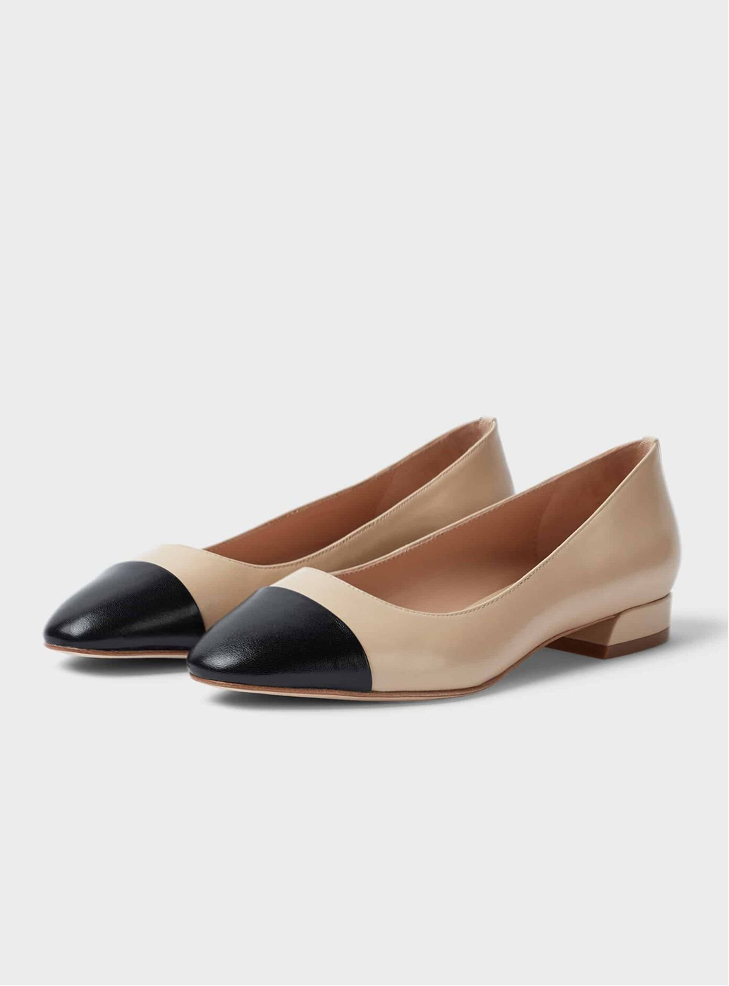 Hobbs Amelia Leather Beige and Black Flat Pumps