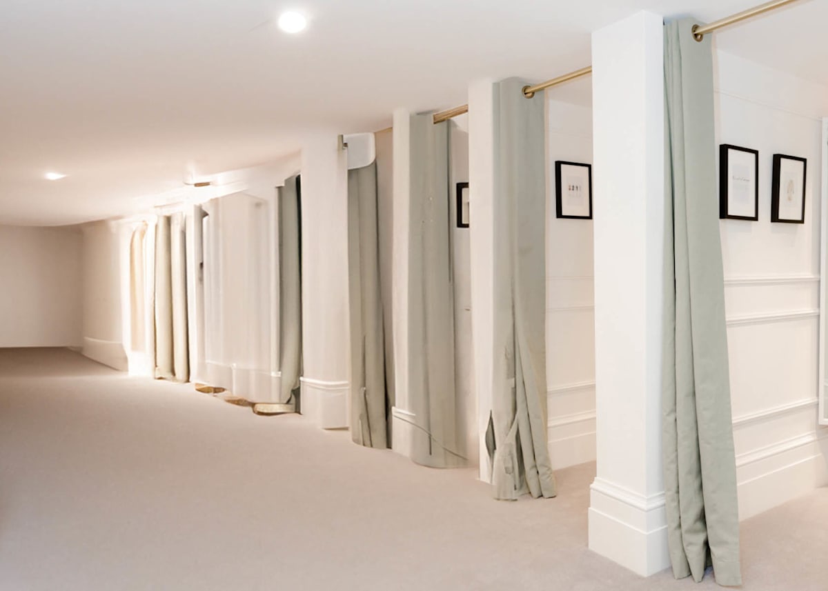 Image of Hobbs store personal styling fitting rooms.