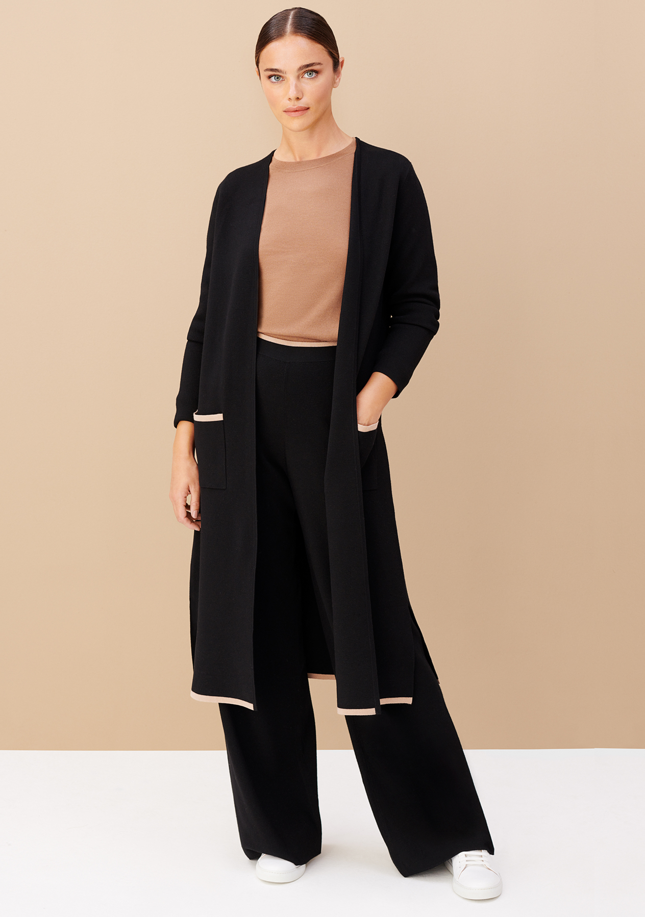 Hobbs working from home collection